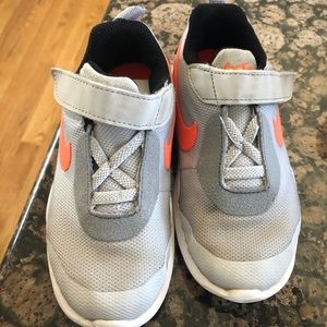Toddler nikes